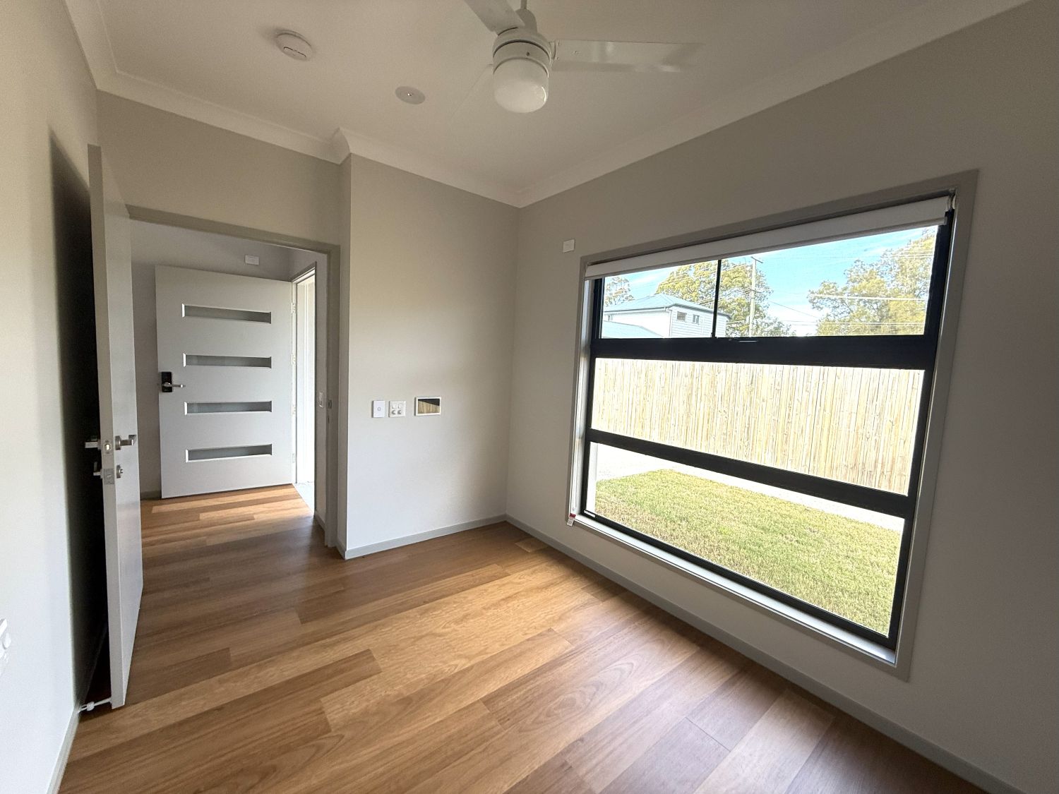 3 Bedroom home with OOA in Loganlea, Queensland — Home image 7