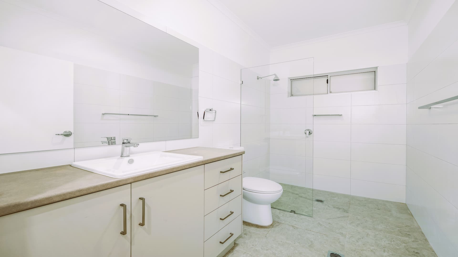 Vibrant community living in newly built Specialist Disability Accommodation (SDA) in East Side, Alice Springs — Home image 6