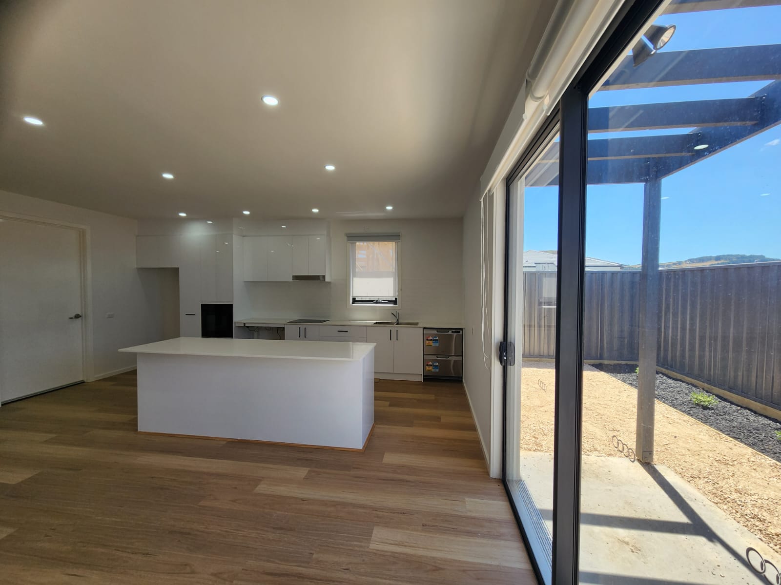 Brand-New Luxury High Physical Support (HPS) SDA Home — Home image 21