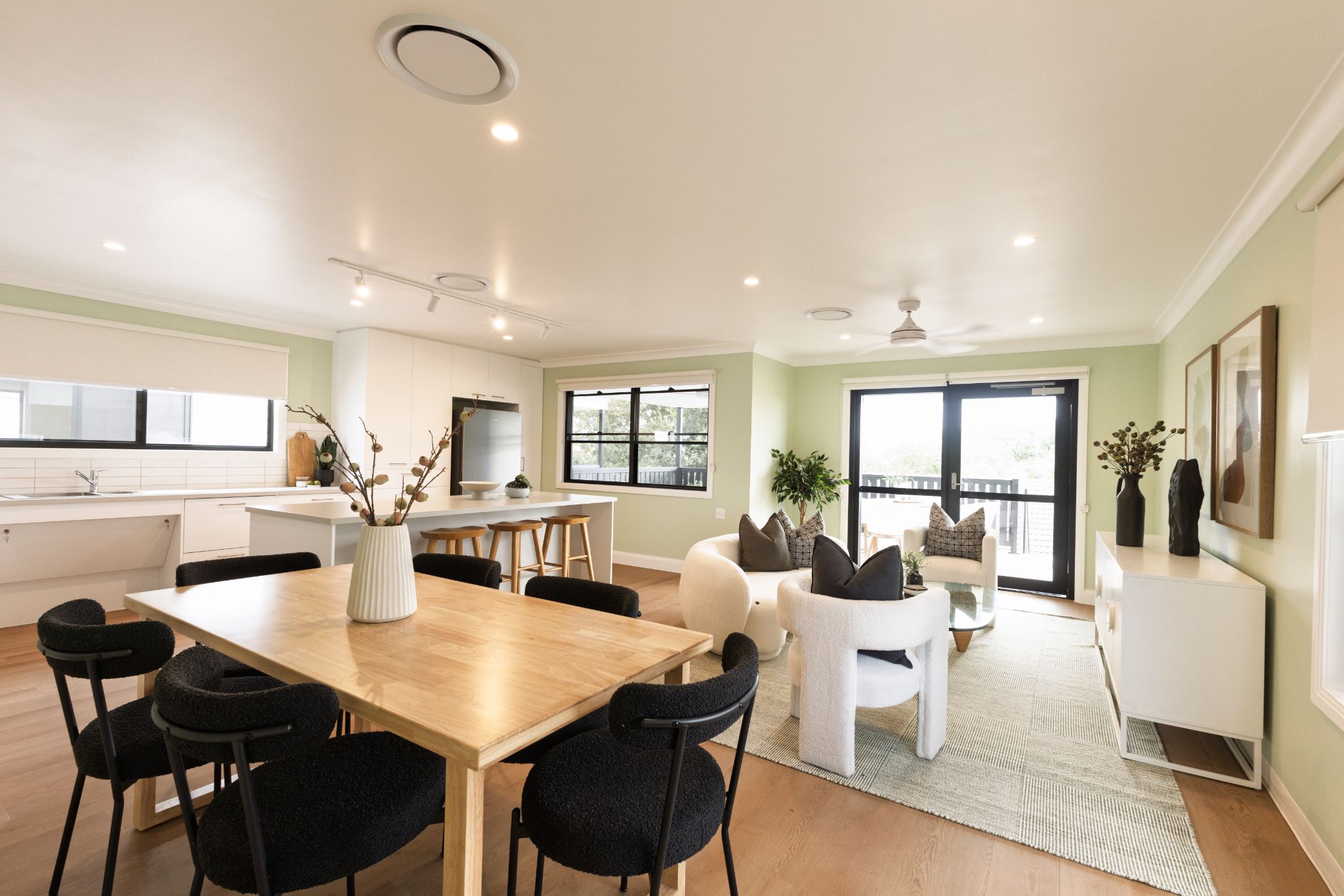 Brand New Premium SDA/SIL (HPS/FA & IL) Mount Gravatt East — Home image 9