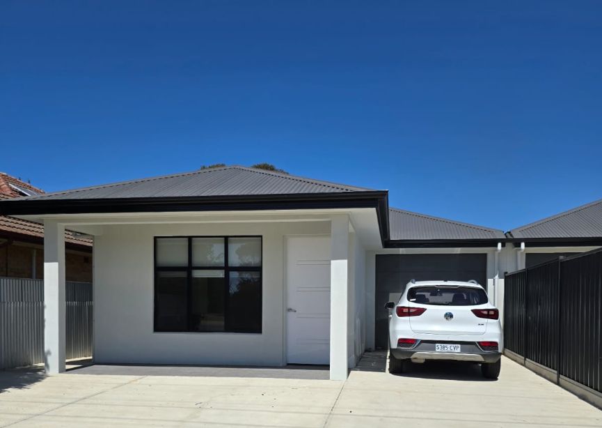 4 BR High Physical Support Home with OOA Room – Hackham West — Home image 6