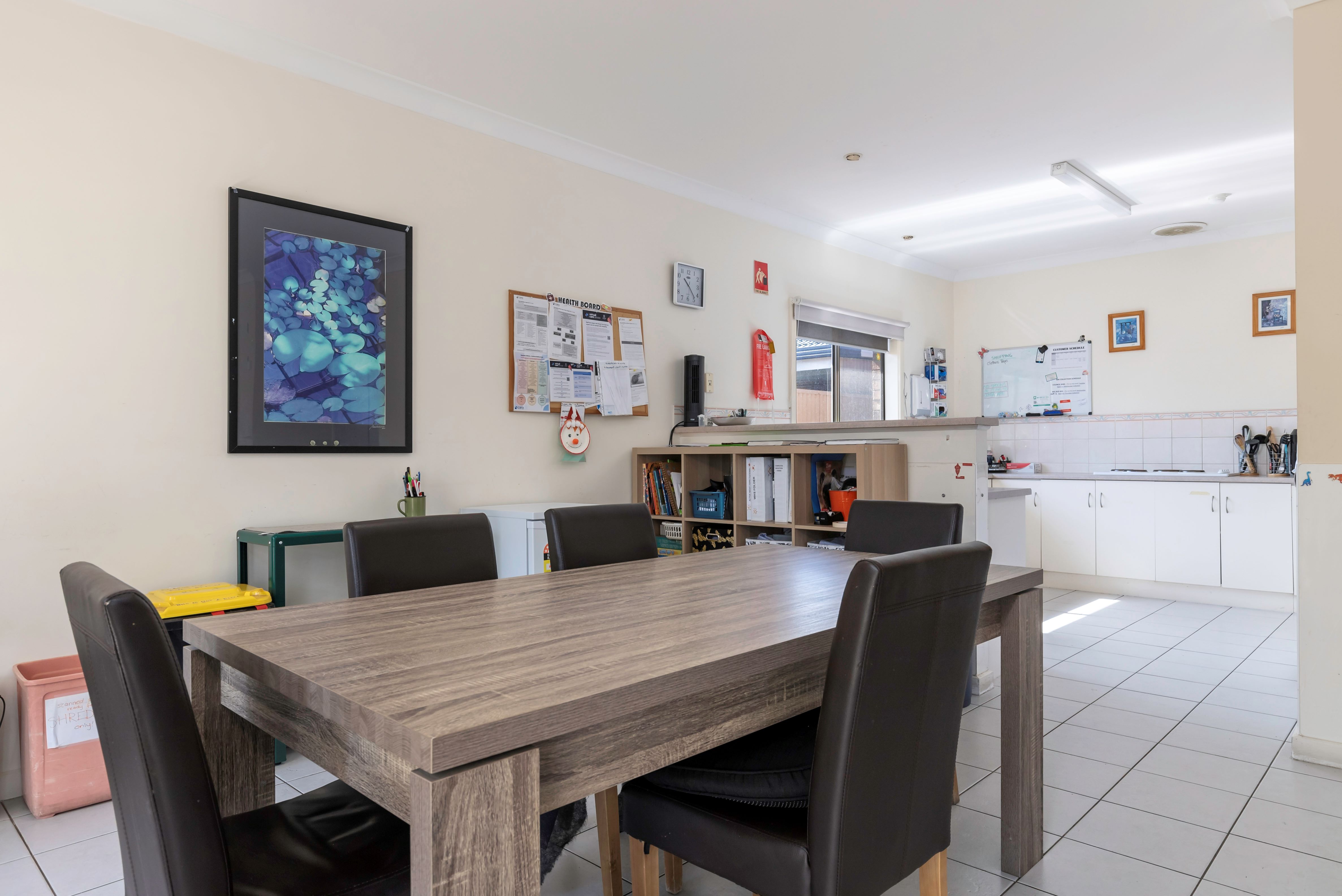 Ferryden Park - 1 Vacancy in 4 Bedroom Residence Basic — Home image 5