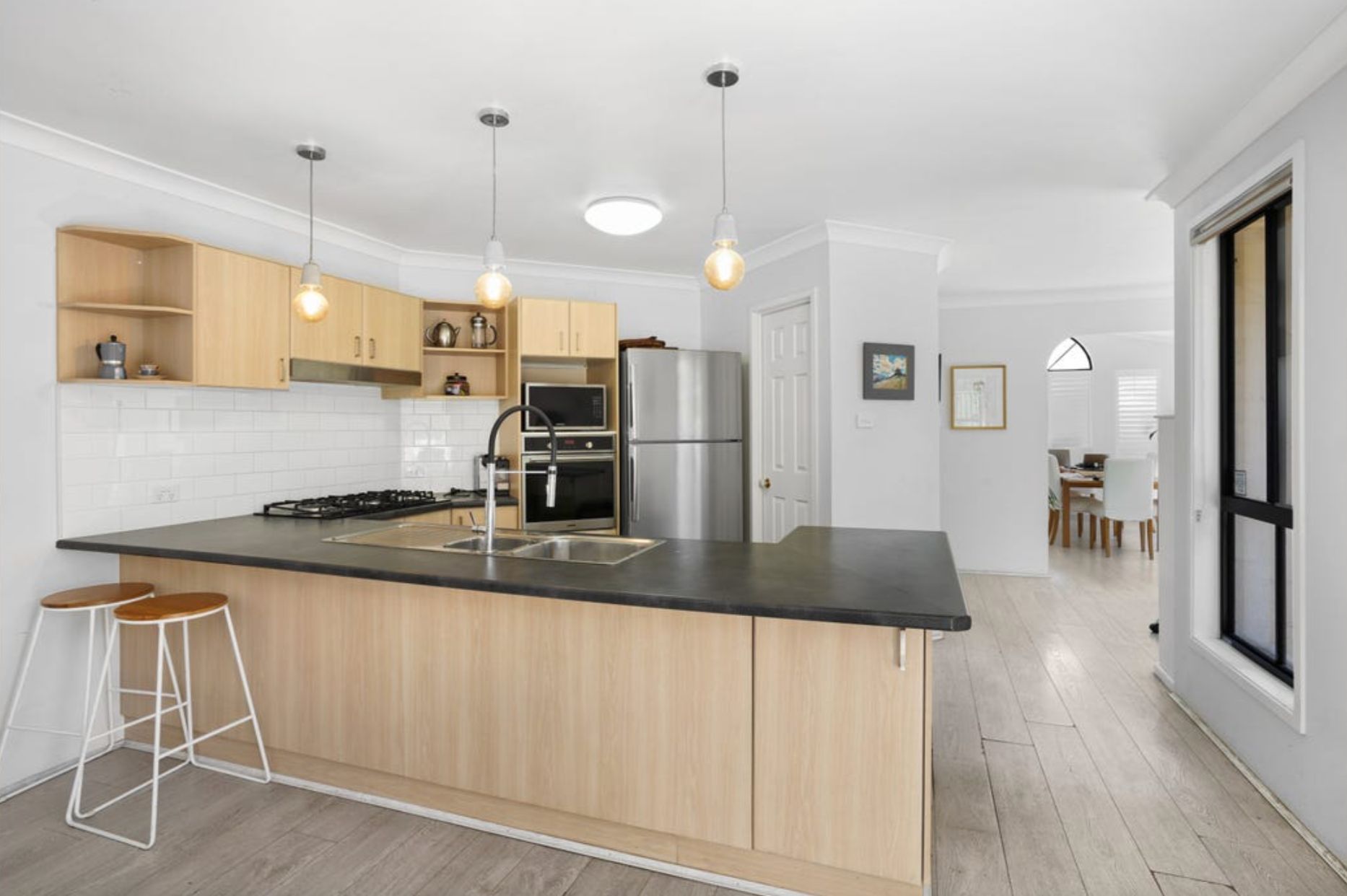 Spacious and quite home with backyard oasis - Ingleburn — Home image 3
