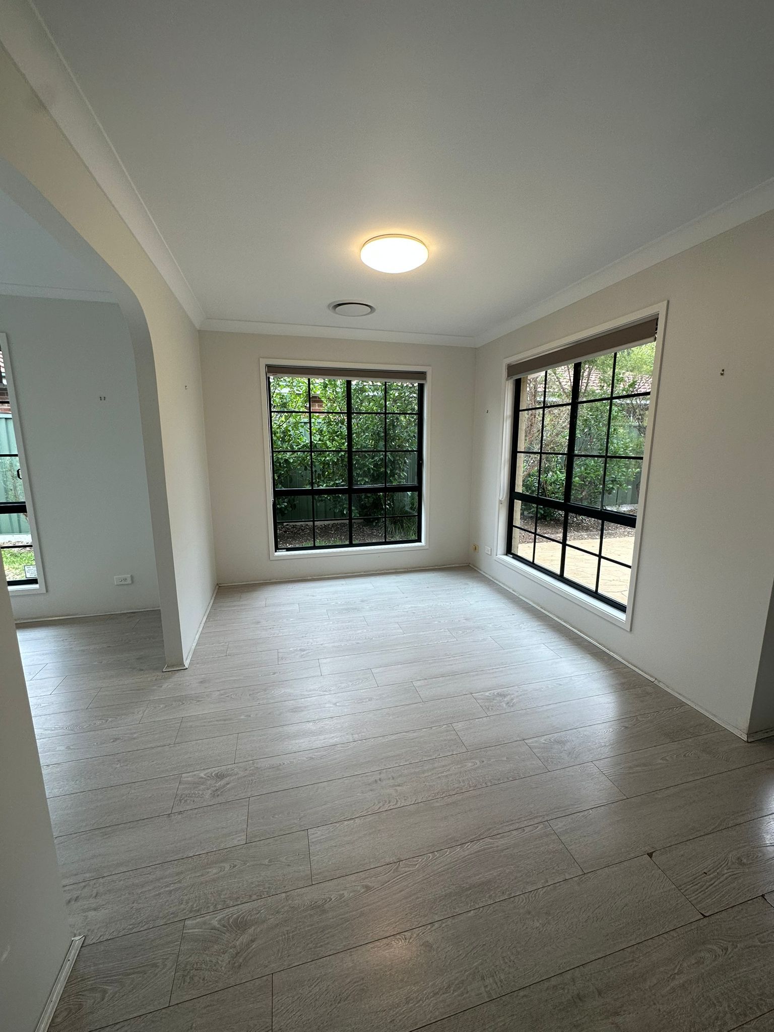 Spacious and quite home with backyard oasis - Ingleburn — Home image 7