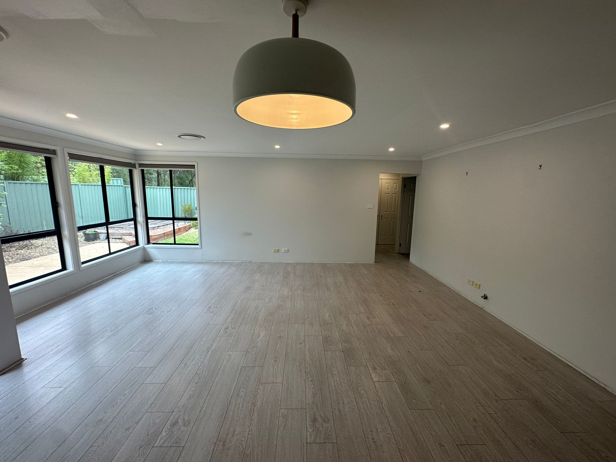 Spacious and quite home with backyard oasis - Ingleburn — Home image 8