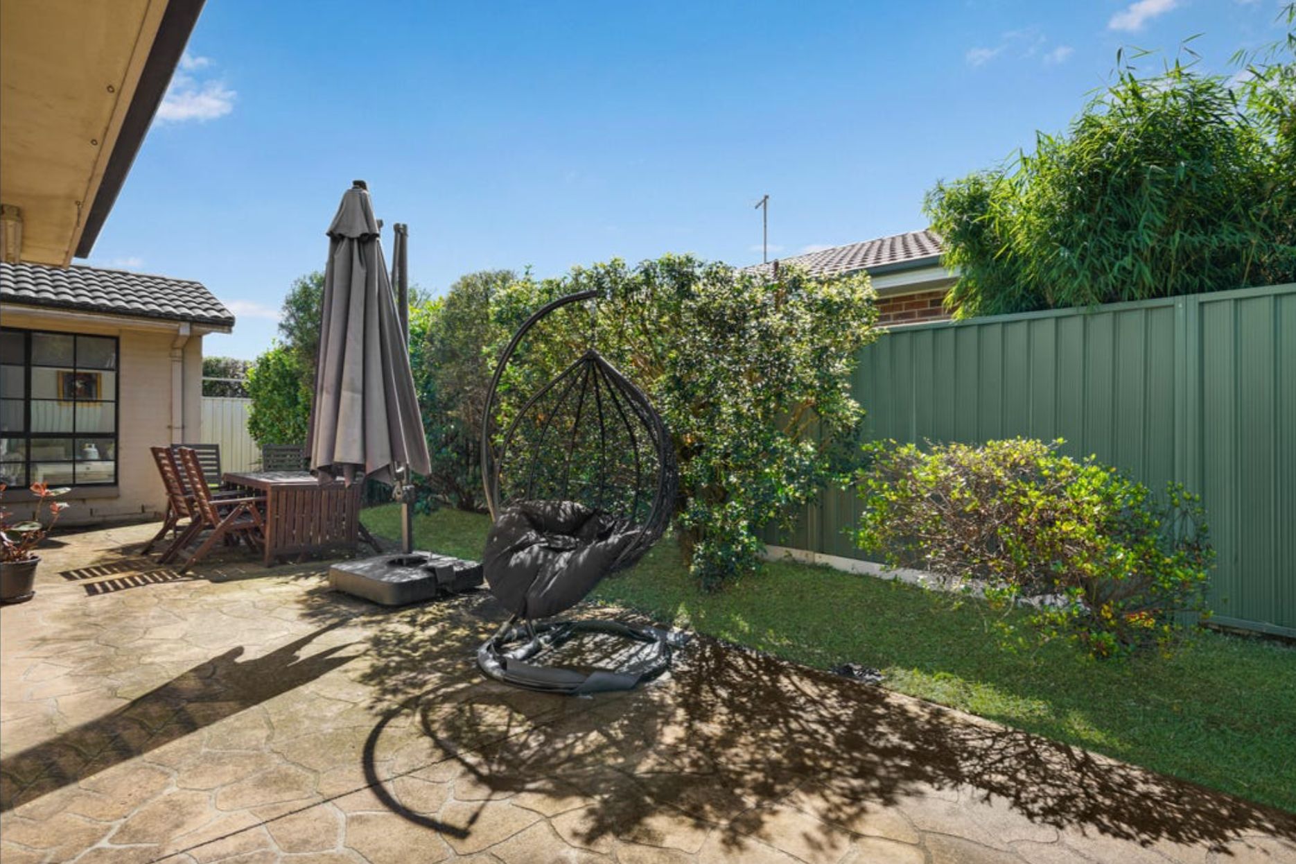 Spacious and quite home with backyard oasis - Ingleburn — Home image 12