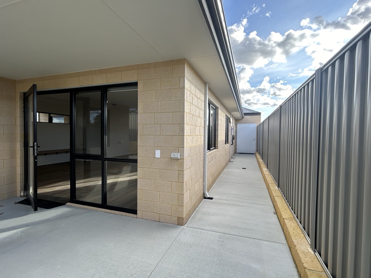 GR8 DISABILITY HOUSING — Home image 7