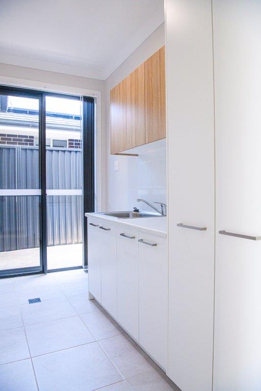 Shared Robust Housing - Available now! — Home image 4