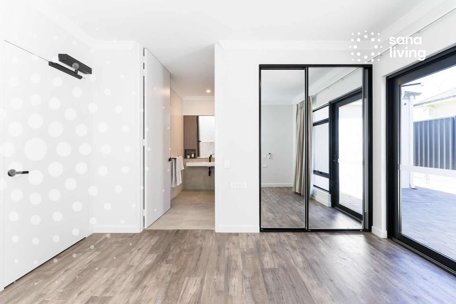 Large 3-bedroom Home for Sharing with Adjoining Villa in Sought-After Location. — Home image 8