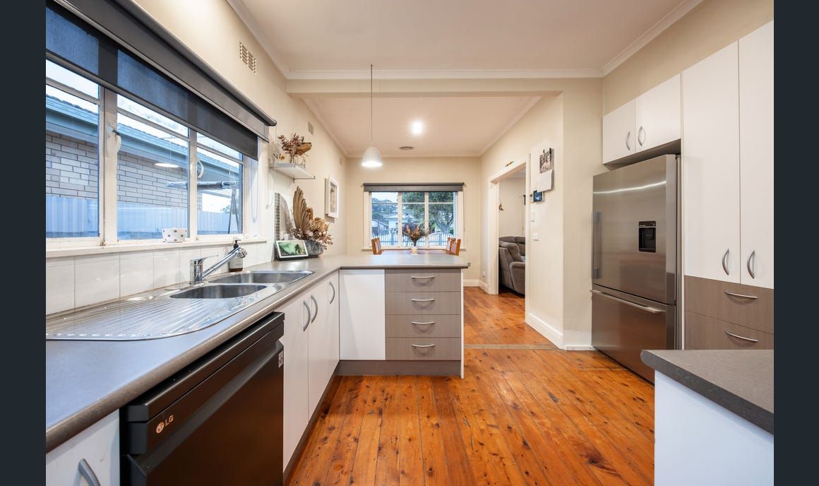 Albury 3 Bed delight — Home image 4