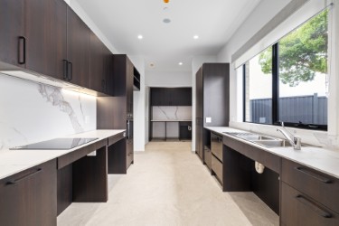 Discover Your Ideal Home in Tullamarine – Where Accessibility Meets Comfort — Home image 2