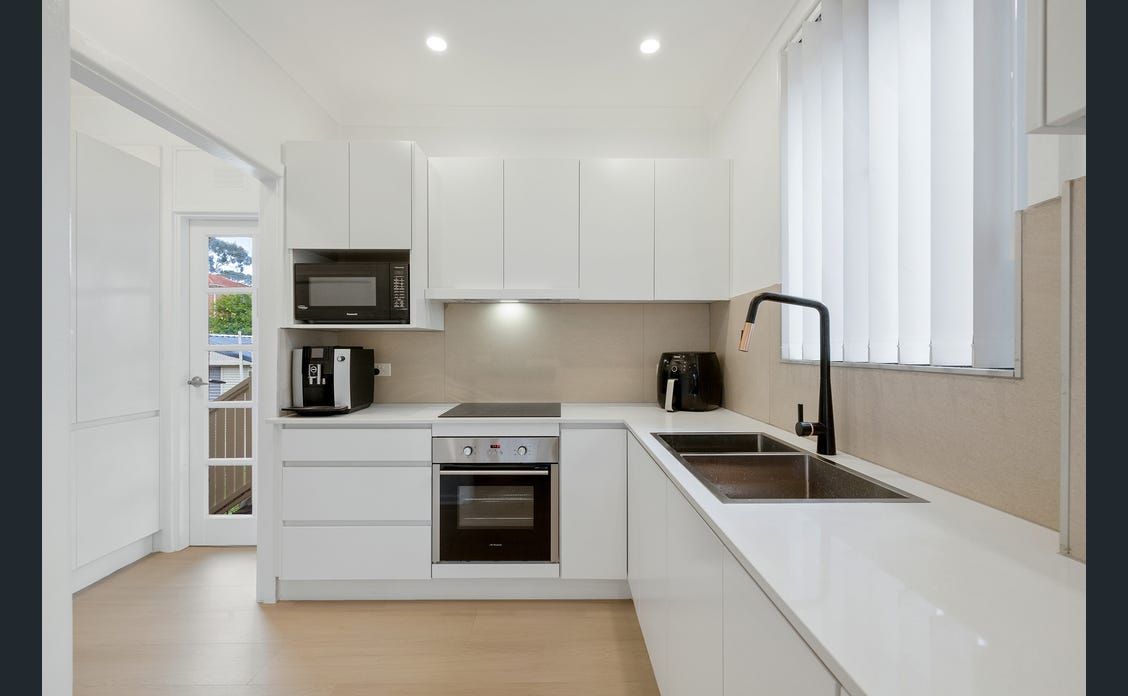 North Ryde - Quaint Cottage with Separate Self-Contained accessible flatlet - SIL, MTA, STA, Respite — Home image 3