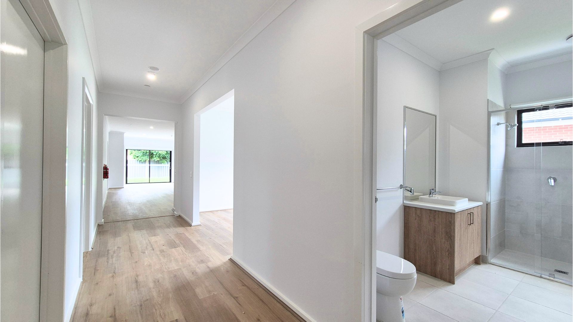HPS home in Sale - Near Completion - Housemate wanted — Home image 3