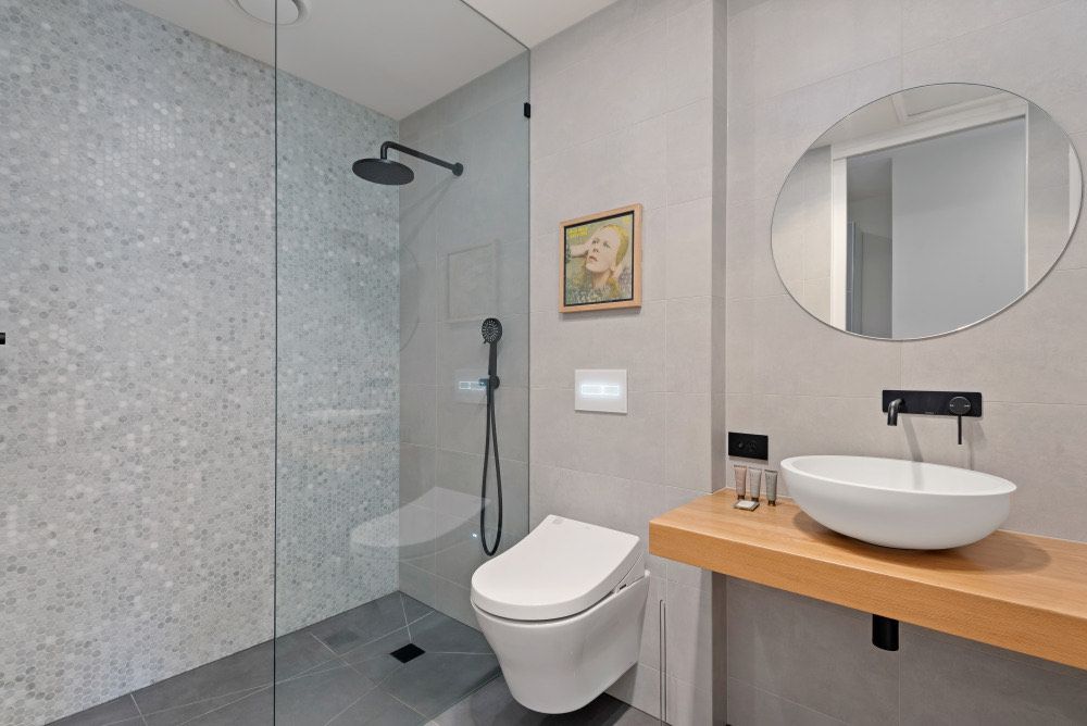 Modern 1-Bed, City Skyline Views & Close to Shops Richmond — Home image 7