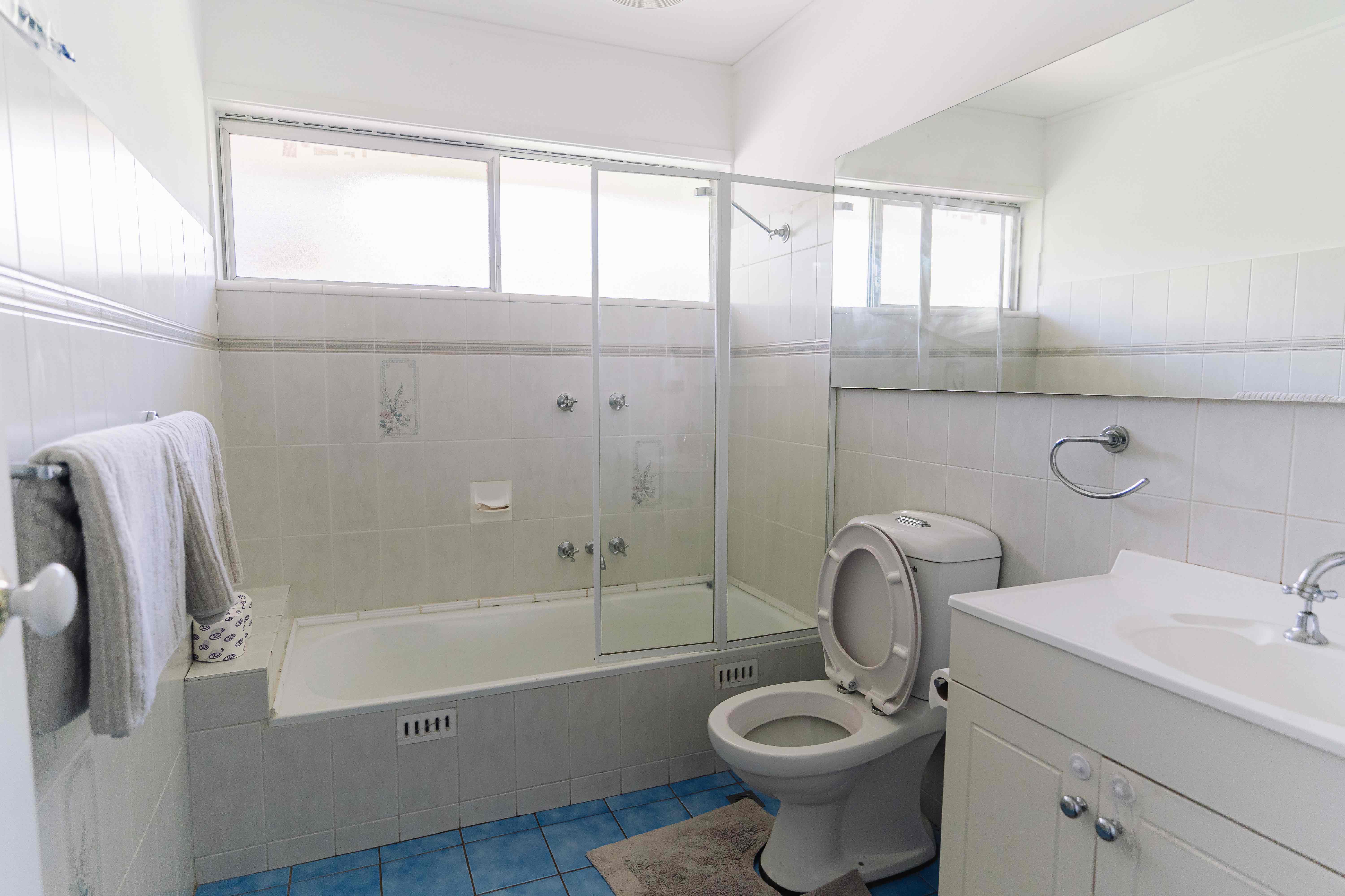 Frenchs Forest - One Vacancy Available — Home image 8