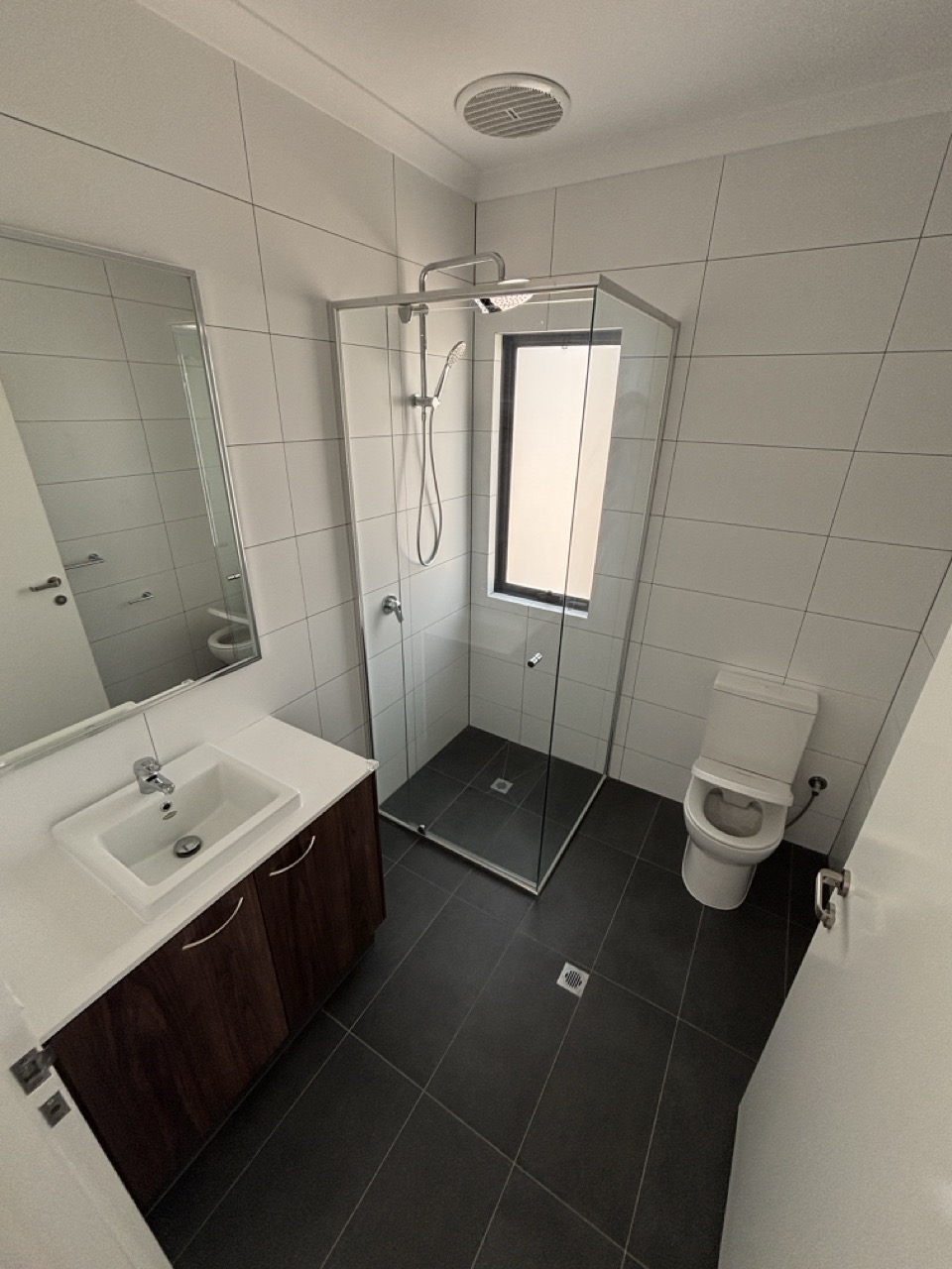 Greenfields Shared SDA House — Home image 4