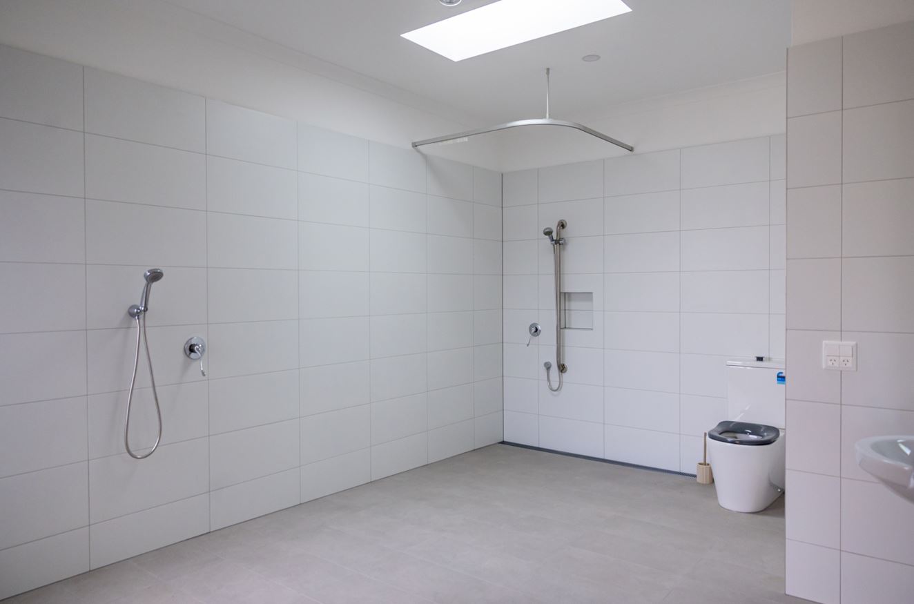 Pakenham – Modern Improved Livability Home — Home image 2