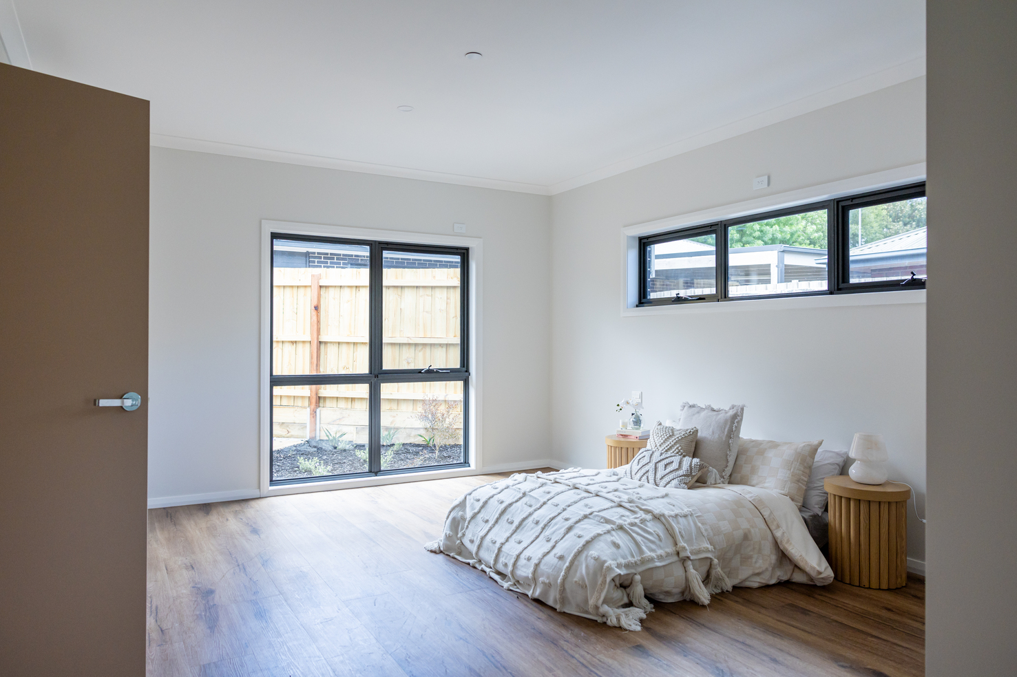 Pakenham – Modern Improved Livability Home — Home image 4