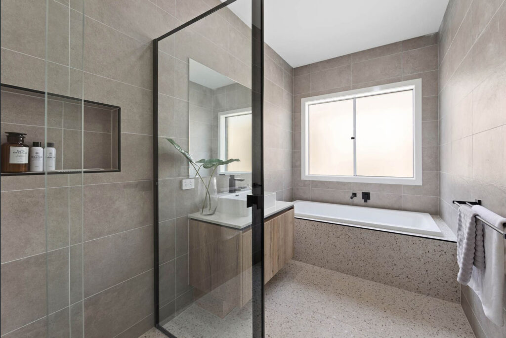 Brand New,Fully Furnished, SIL/STA/MTA .Free Internet include all bills — Home image 5