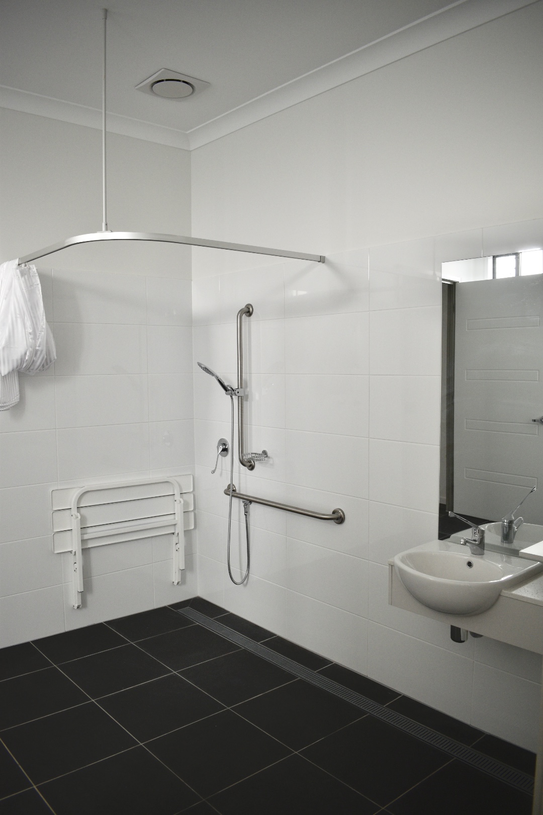 Light House - 1:3 or 1:2 SIL Vacancy in Capalaba — Home image 12