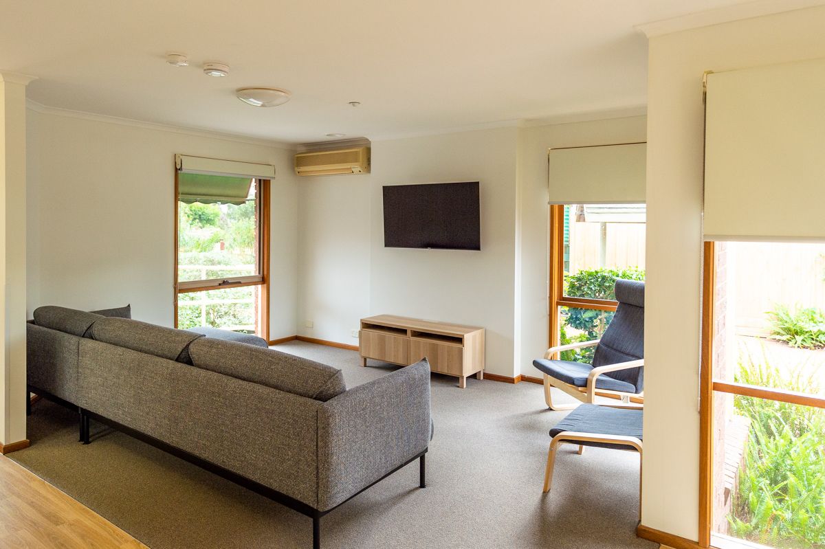 Enjoy this fully accessible coastal home, close to local amenities — Home image 4