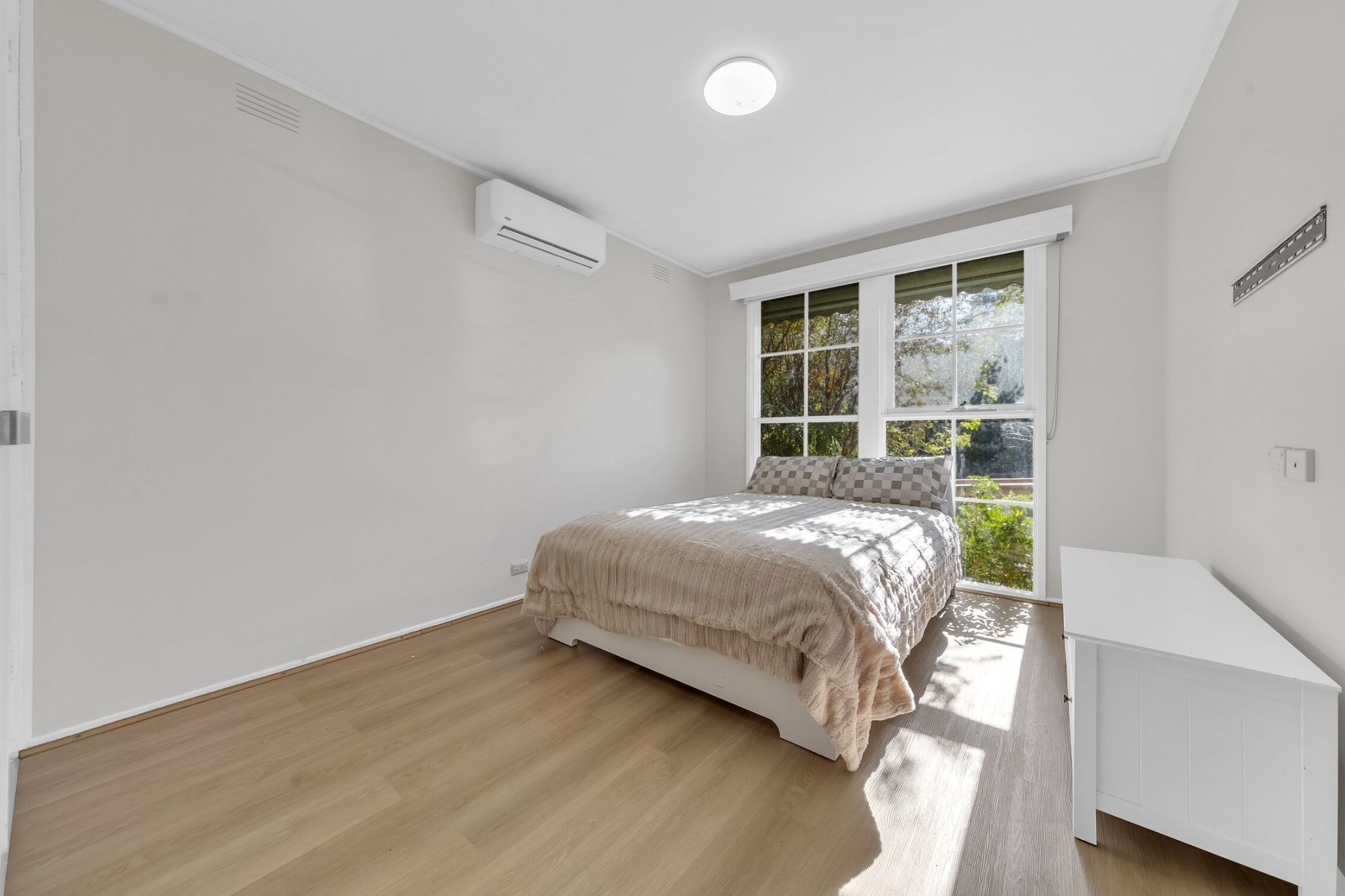 Your Heartfelt Haven in Glen Waverley — Home image 12