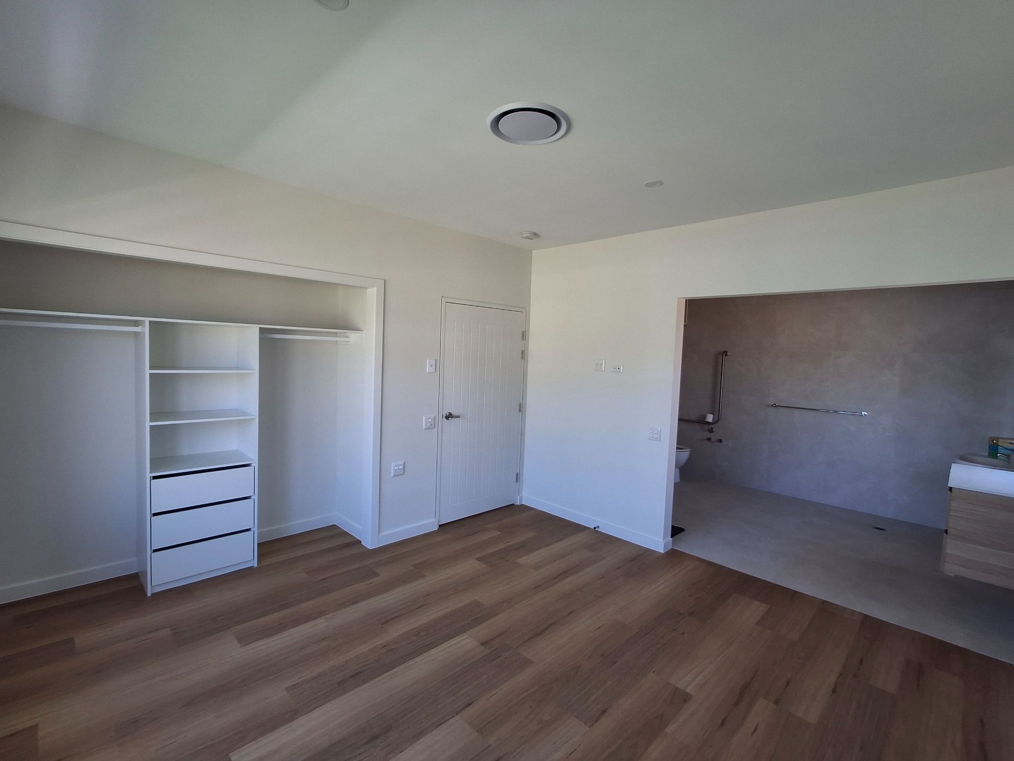 Moss Vale — Home image 2