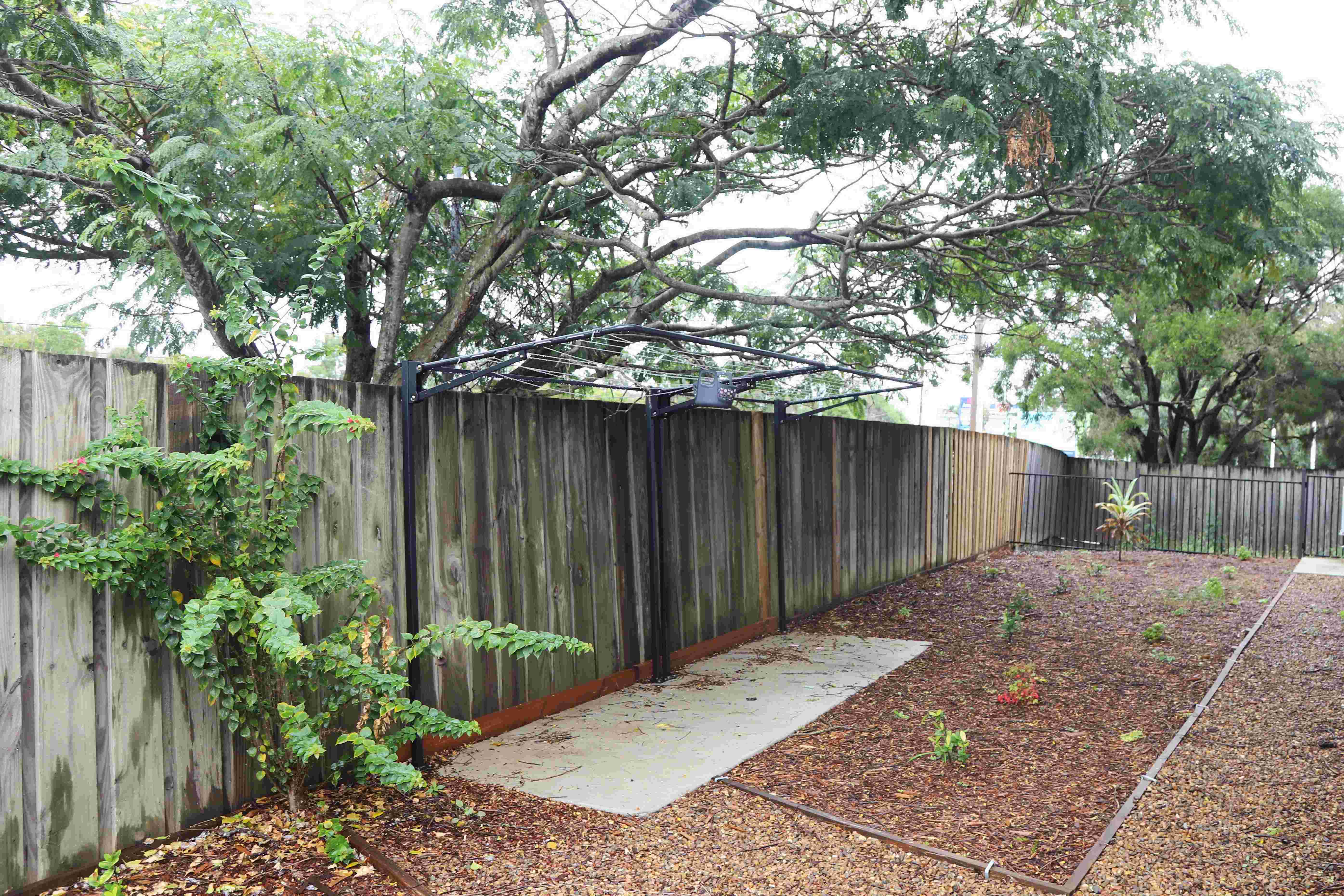 Self-contained Unit in Tingalpa - SIL, STA, MTA, ILO — Home image 7