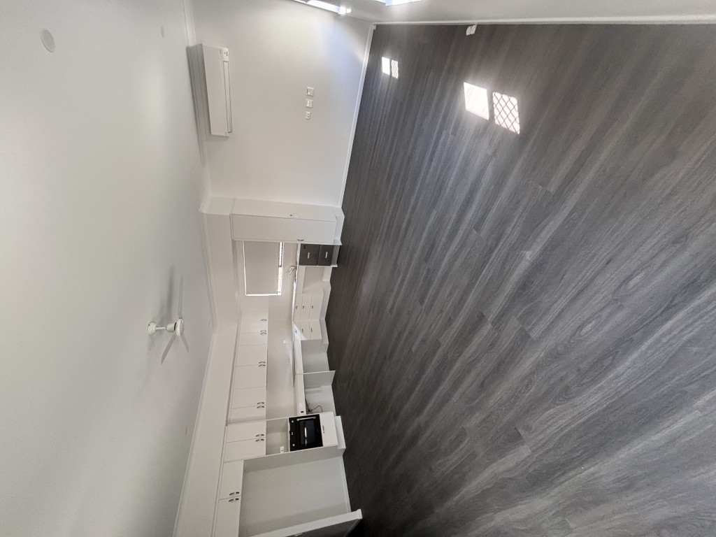 4 BR HPS Home with OOA Room – Bohle Plains — Home image 9