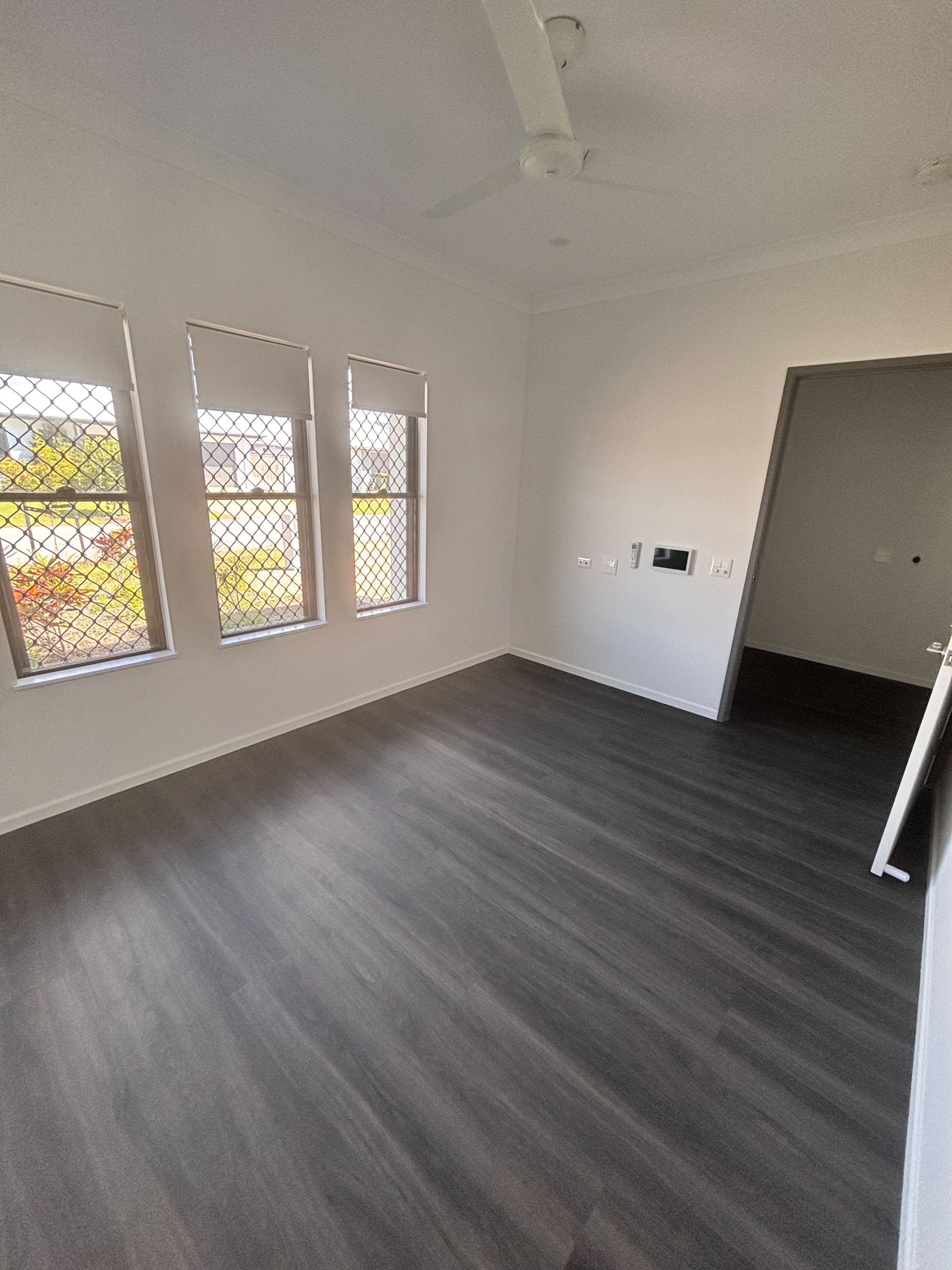 4 BR HPS Home with OOA Room – Bohle Plains — Home image 19