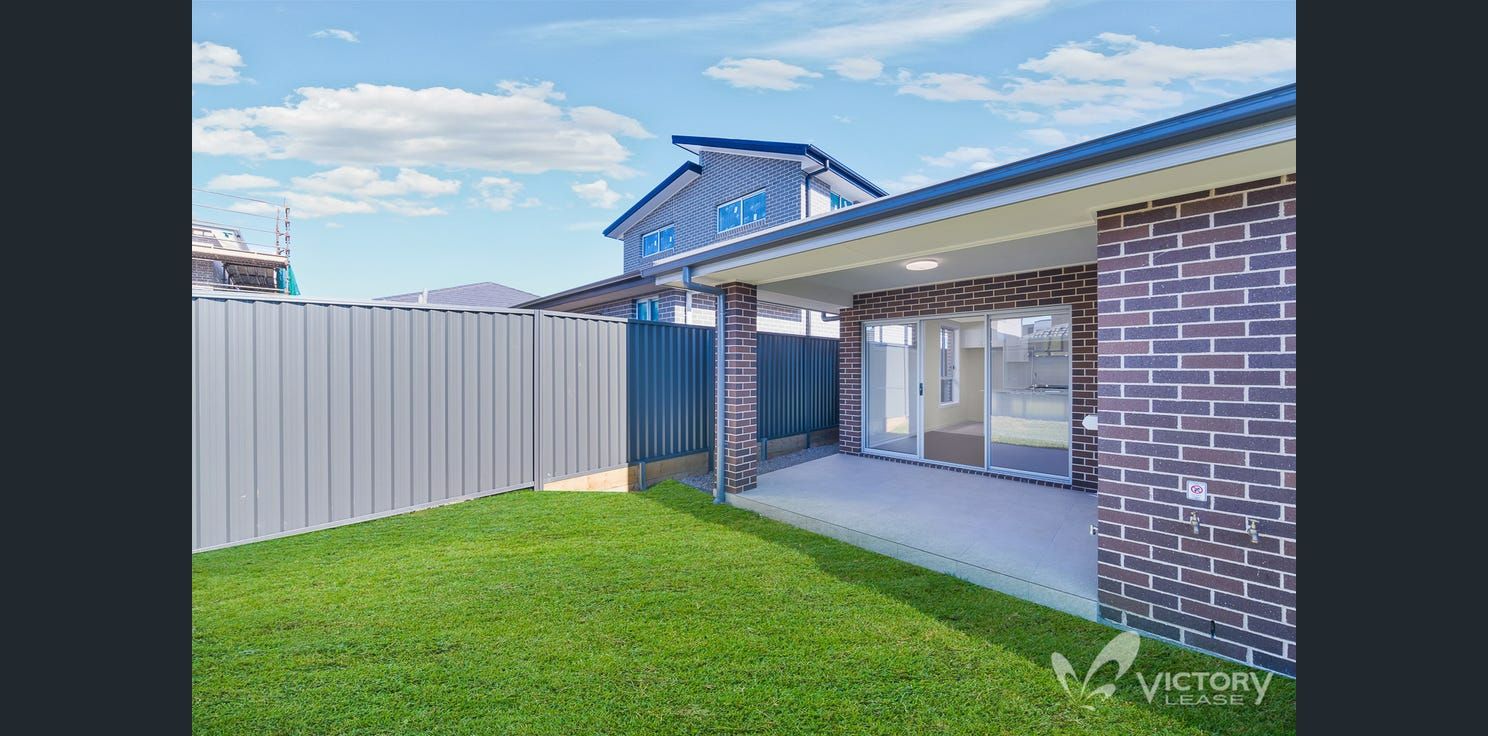 Four Bedroom House in Marsden Park — Home image 9
