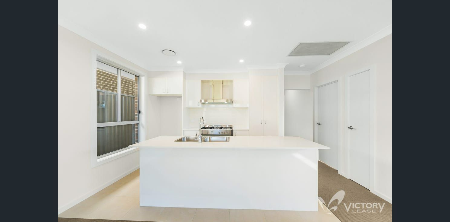 Four Bedroom House in Marsden Park — Home image 13