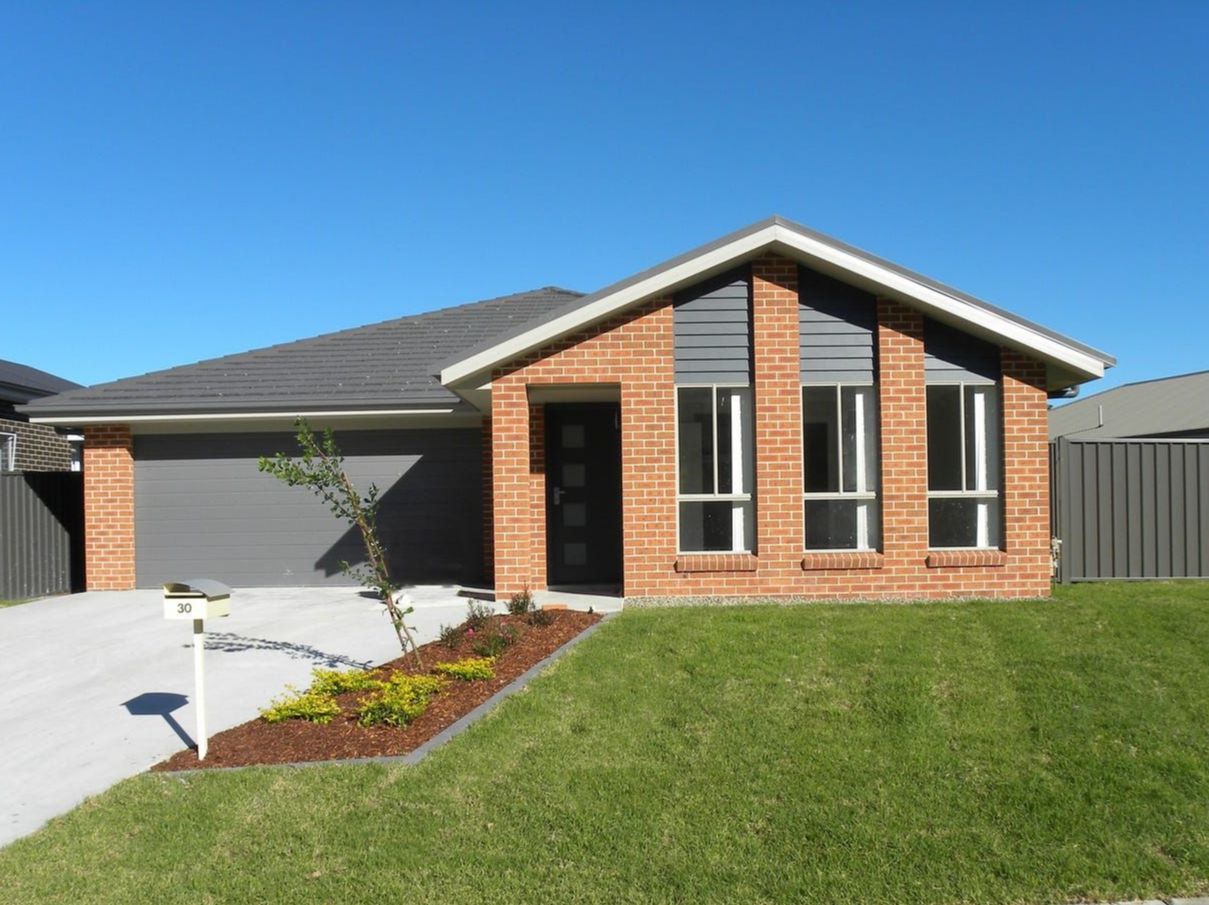 SIL Home in Wadalba — Home image 7