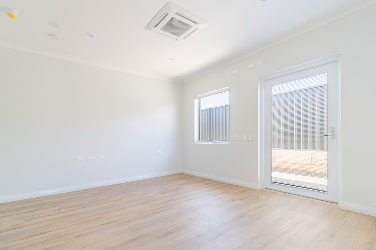 Port Kennedy SDA House — Home image 9