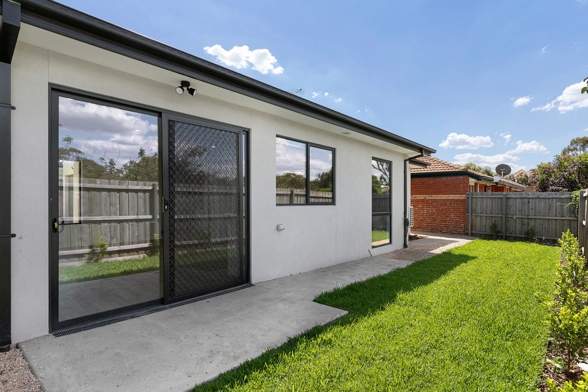 10 Liston Road, Glenroy — Home image 4