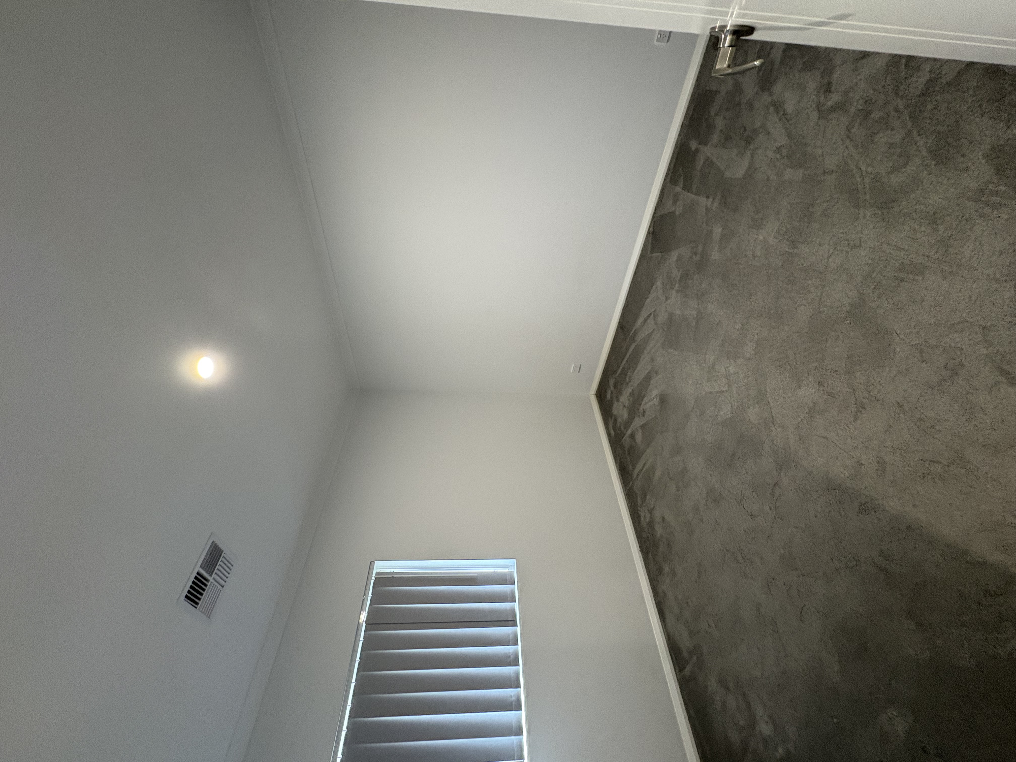 Eglinton SIL House — Home image 3