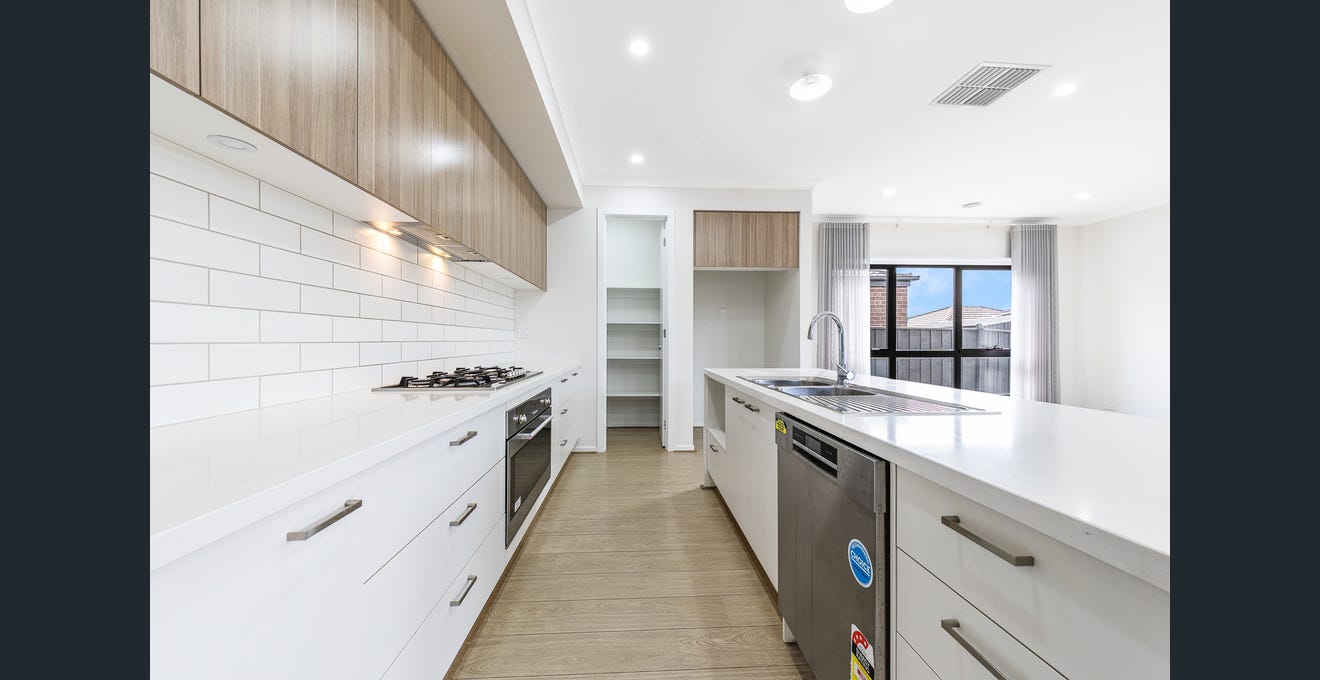 SIL/STA/MTA/Core Supports in Clyde North - MELBOURNE VICTORIA — Home image 2