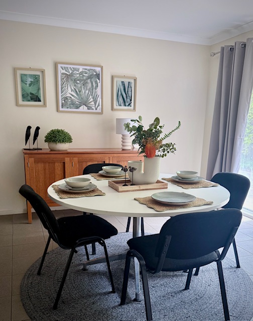 Explore a quiet lifestyle in Canberra whilst staying connected to amenities — Home image 3