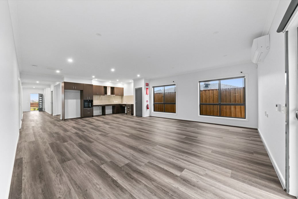 Coming Soon! HPS 3+1 Living – Accessible, Spacious & Convenient in Hampton Park — Home image 3