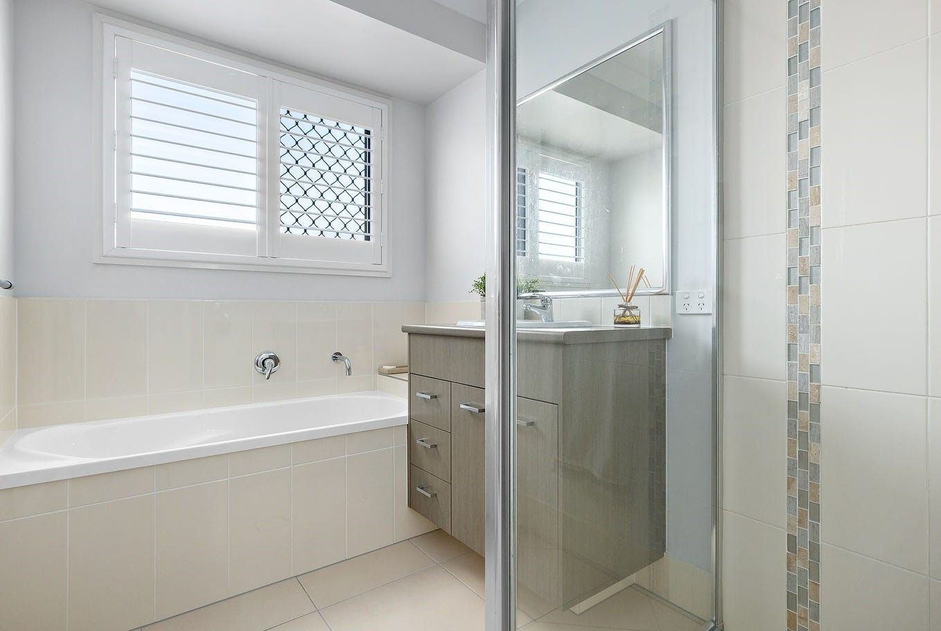 Cosy Caboolture Home Now Available for Respite, MTA & SIL Shared Accommodation — Home image 5