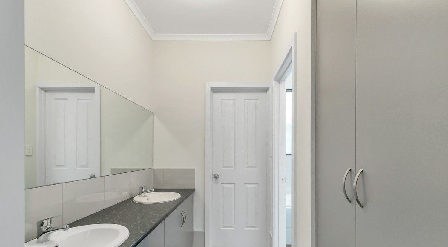 SIL/ MTA/ Respite Vacancy: Newly built Spacious NDIS home in Paralowie — Home image 5