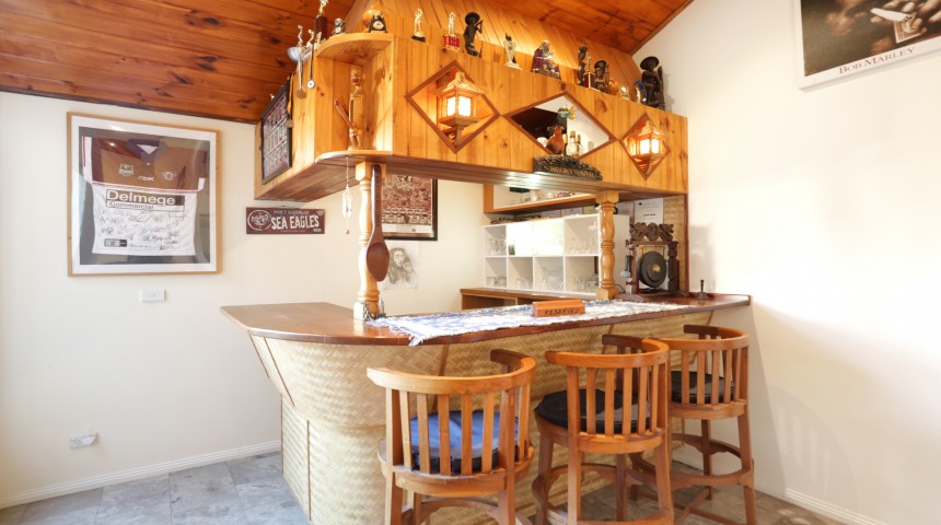Auburn — Home image 5