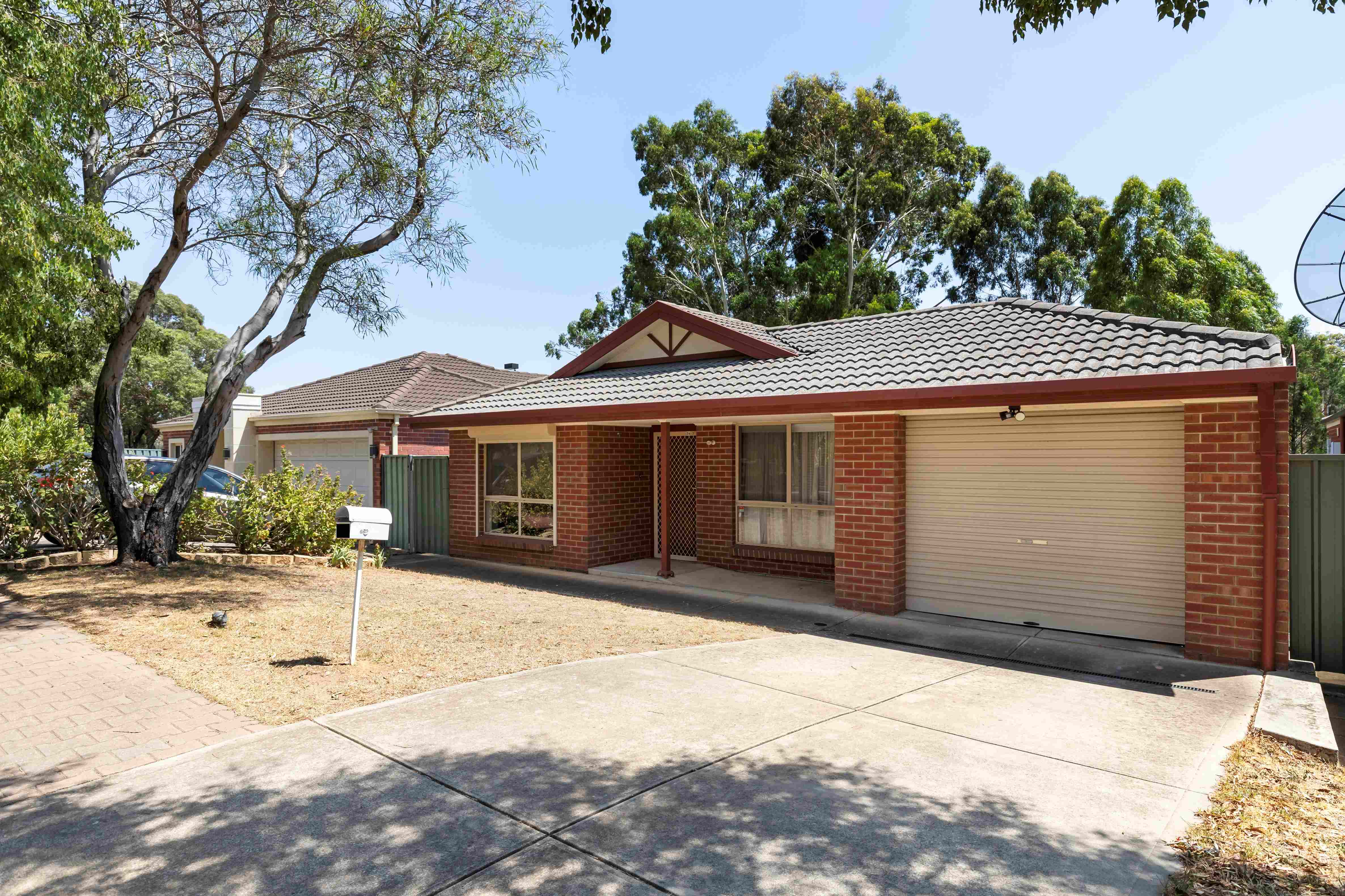 St Marys - 1 Vacancy 3 Bedroom Residence Basic — Home image 2