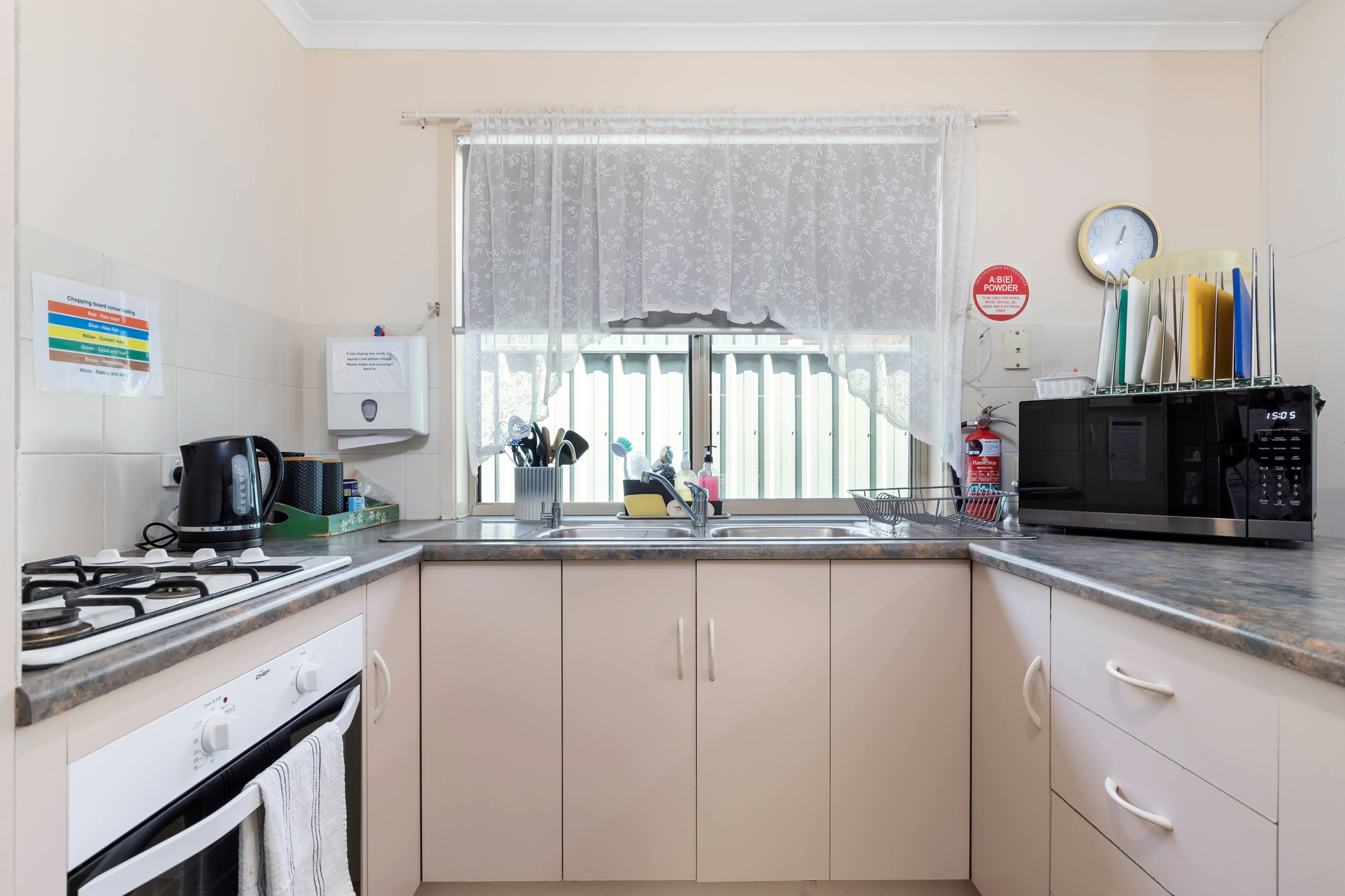 St Marys - 1 Vacancy 3 Bedroom Residence Basic — Home image 7