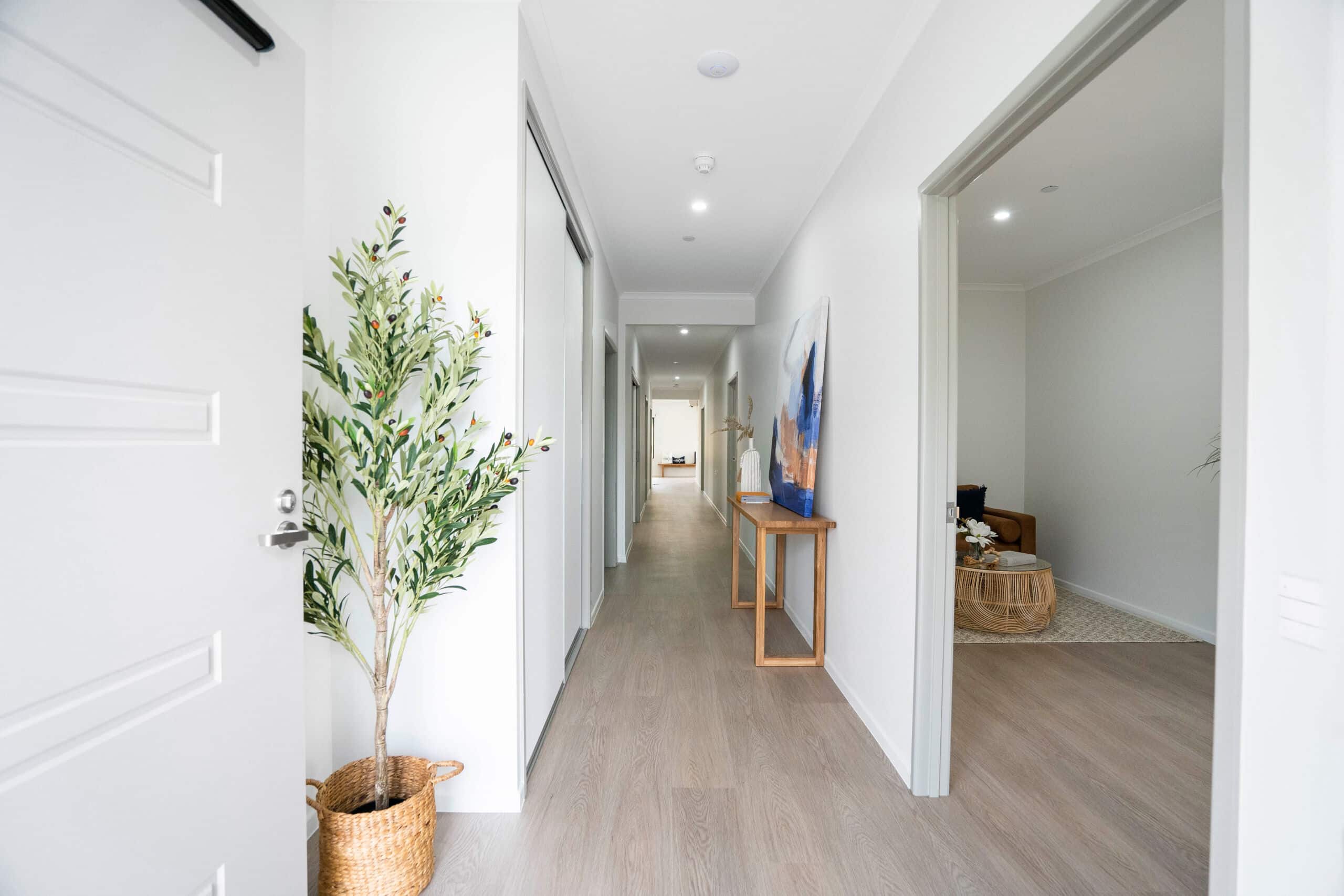 3 Bedroom Shared Home, Smithfield.. — Home image 6