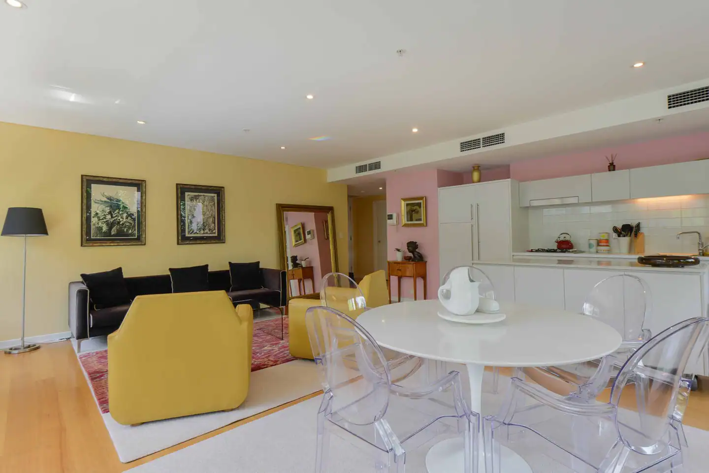 Accessible Accommodation in Chapel St, South Yarra - Available now for MTA/STA — Home image 2