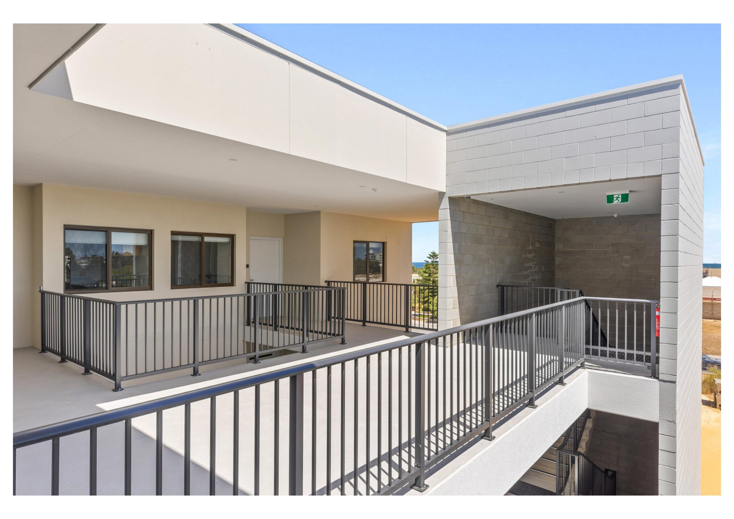 North Coogee – Furnished 2×2 Apartment — Home image 9