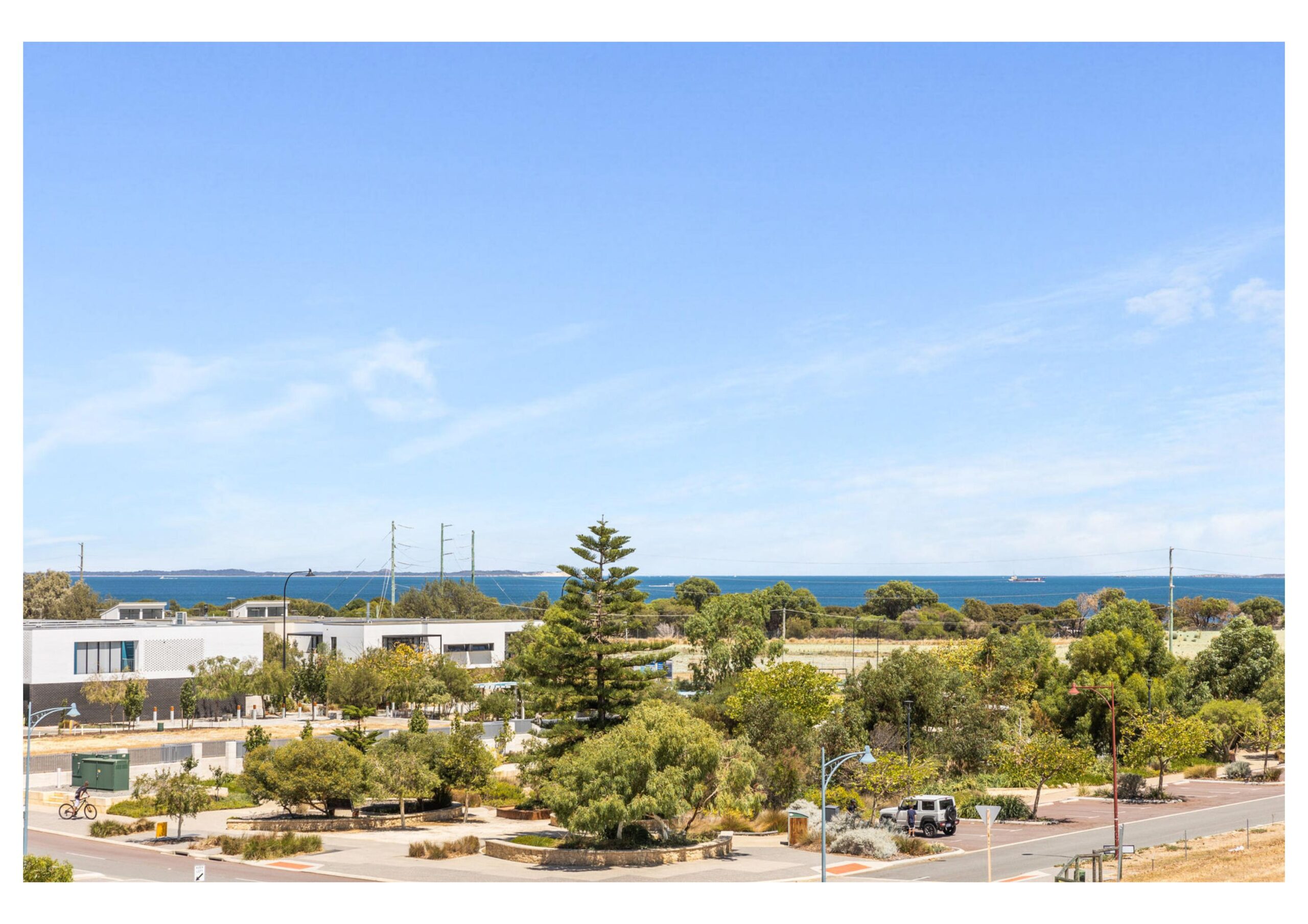 North Coogee – Furnished 2×2 Apartment — Home image 10
