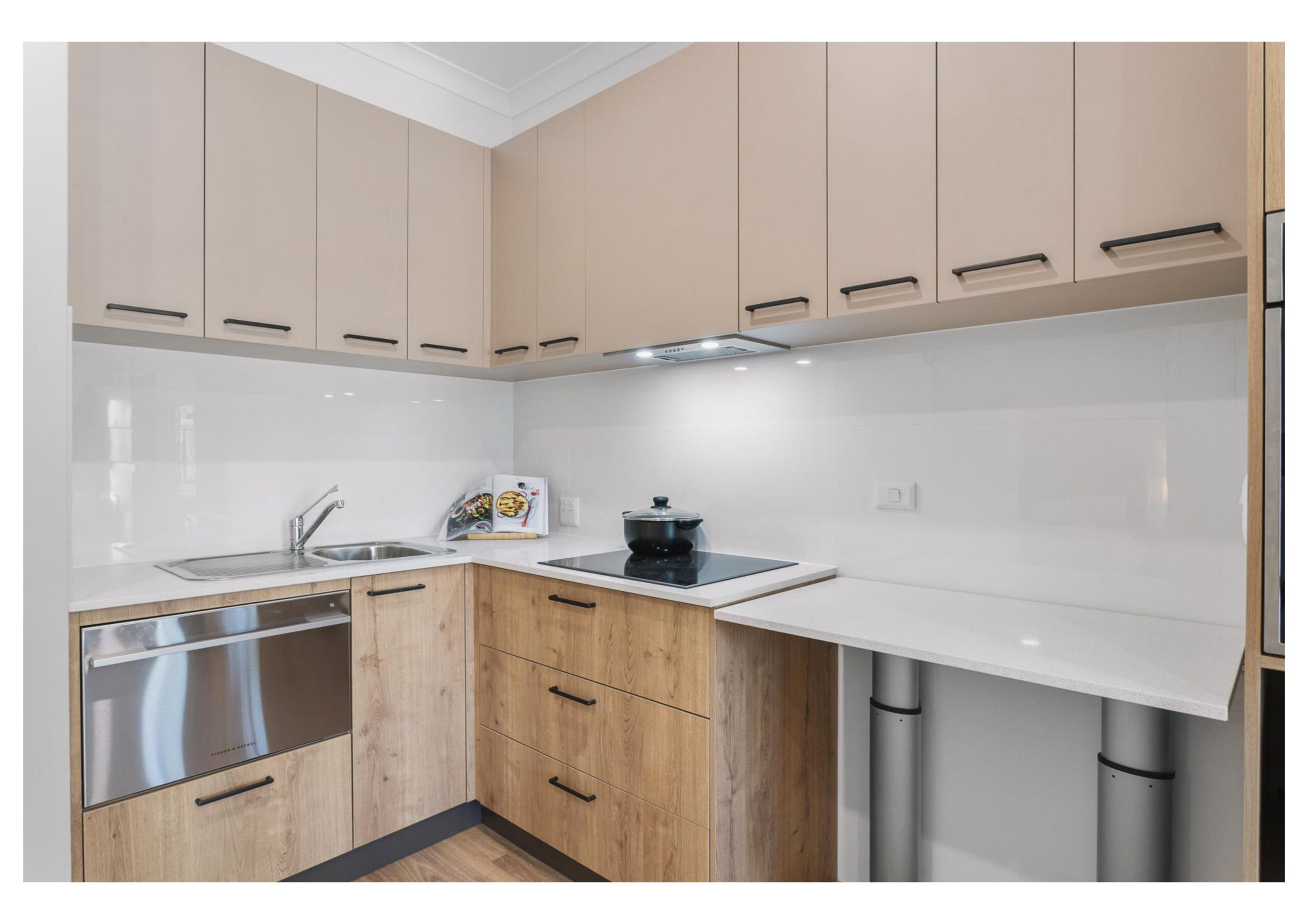 North Coogee – Furnished 2×2 Apartment — Home image 15