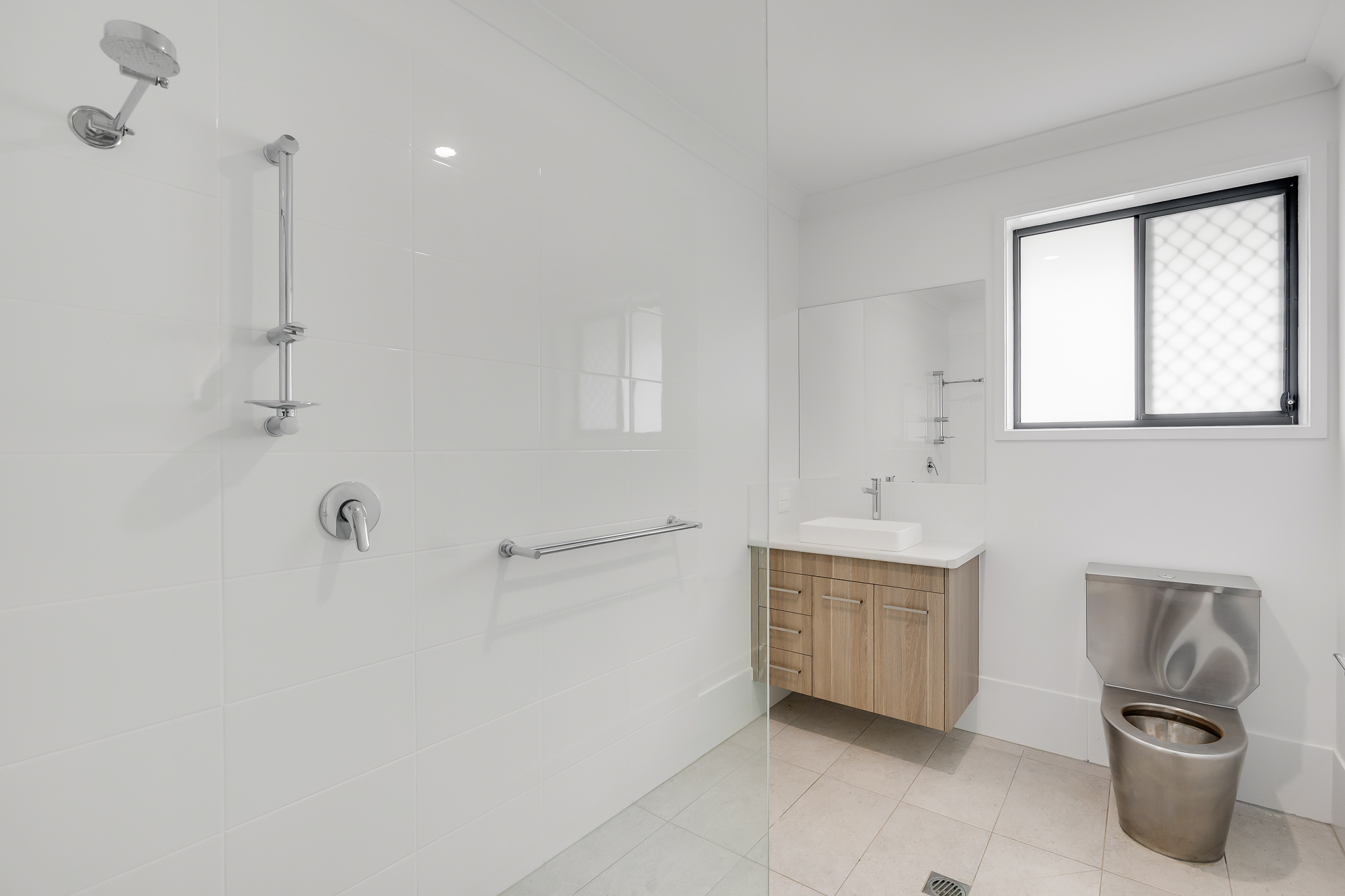 Meringandan, Toowoomba, QLD - ROBUST HOUSE — Home image 14